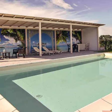 Casa Vacanze La Spiaggia Mommio