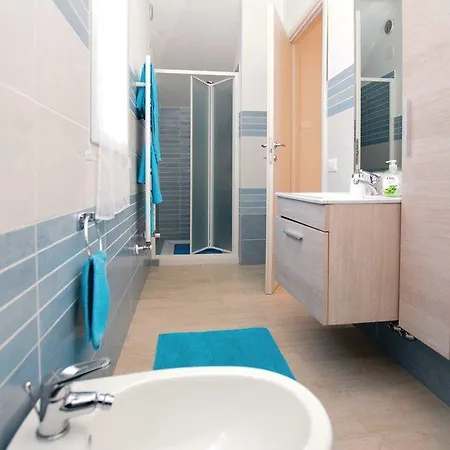 Prázdninový dům Casa Vacanze La Spiaggia Mommio
